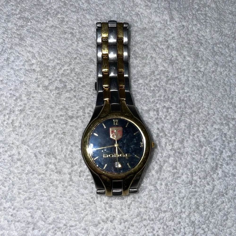 OFFICIALLY LICENSED DODGE WOMEN'S WATCH Needs Battery 5A